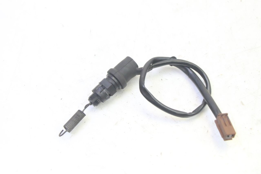 photo de ACHTERREMLICHTSCHAKELAAR YAMAHA FZ6 N FAZER 600 (2004 - 2006) - Detail van het onderdeel