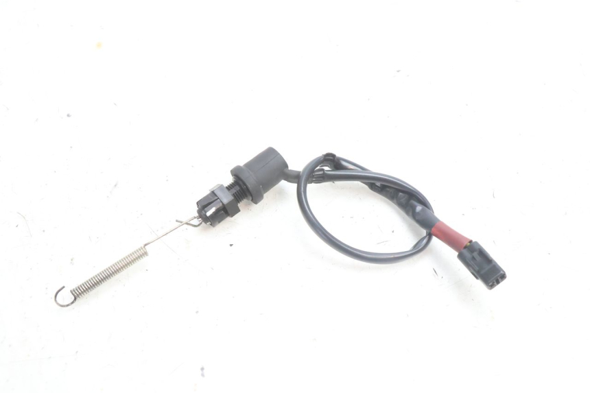 photo de ACHTERREMLICHTSCHAKELAAR YAMAHA FZ8 800 (2010 - 2016) - Hoofdaanzicht