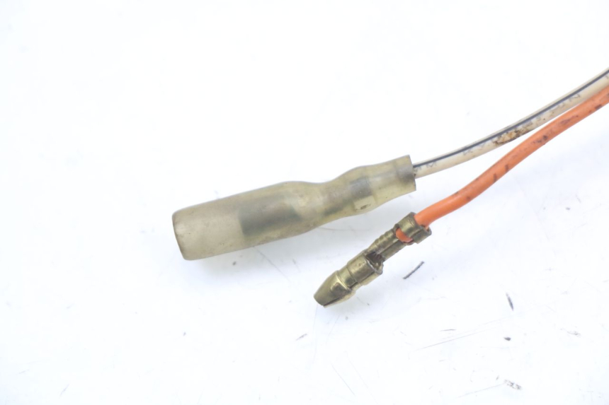 photo de ACHTERREMLICHTSCHAKELAAR HYOSUNG GF 125 (2001 - 2005) - Andere kijkhoek