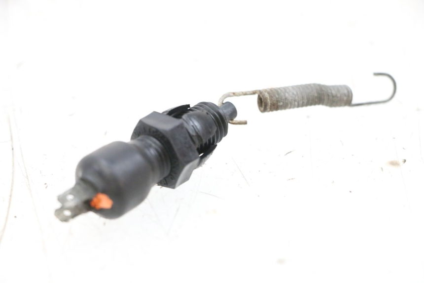 photo de ACHTERREMLICHTSCHAKELAAR SUZUKI GSXR GSX-R 1000 (2003 - 2004) - Detail van het onderdeel