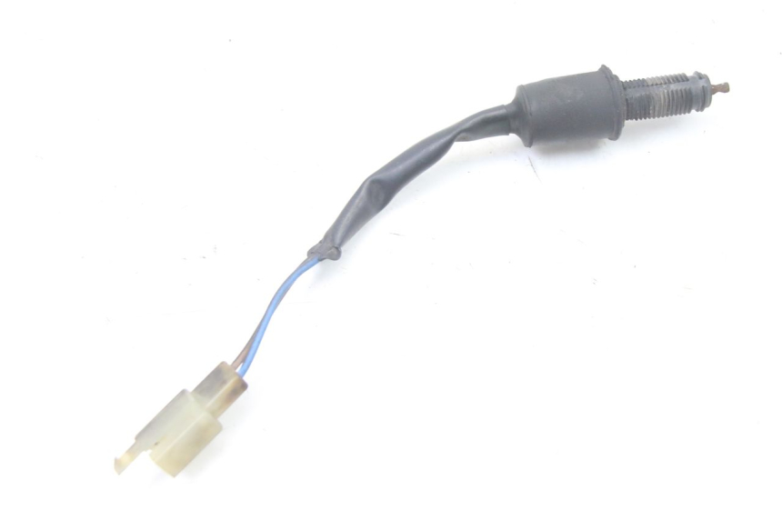 photo de ACHTERREMLICHTSCHAKELAAR KAWASAKI ZR7 ZR-7 S 750 (1999 - 2004) - Zoom op gebruiksstaat