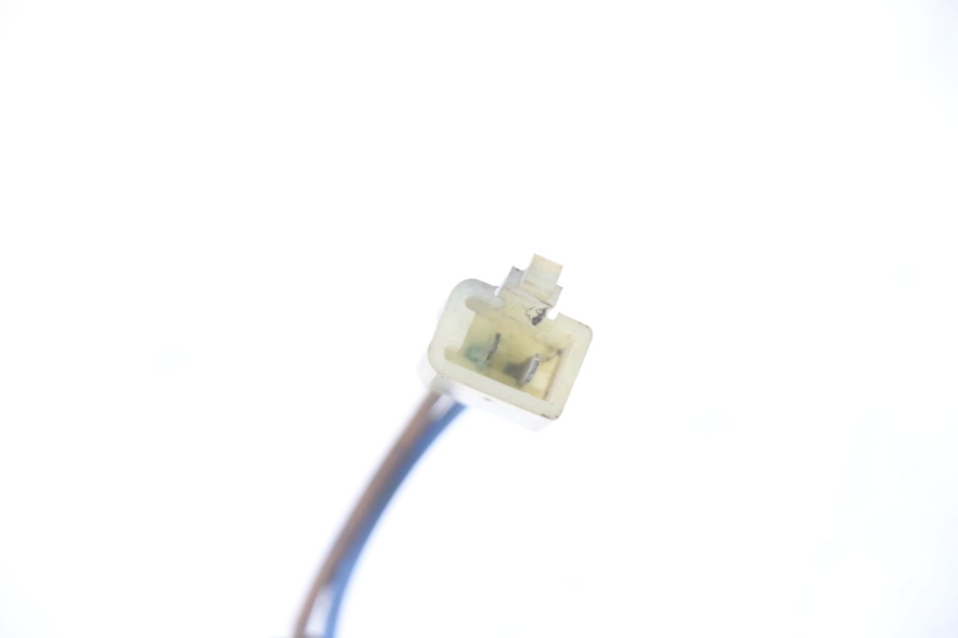 photo de ACHTERREMLICHTSCHAKELAAR KAWASAKI ZR7 ZR-7 S 750 (1999 - 2004) - Andere kijkhoek