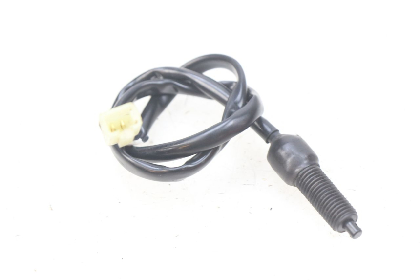 photo de ACHTERREMLICHTSCHAKELAAR SUZUKI SV N 650 (1999 - 2002) - Zoom op gebruiksstaat