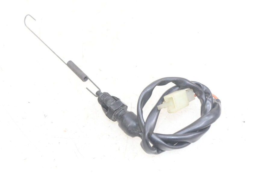 photo de ACHTERREMLICHTSCHAKELAAR SUZUKI SV N 650 (1999 - 2002) - Detail van het onderdeel