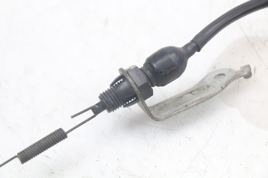 photo de ACHTERREMLICHTSCHAKELAAR SUZUKI SV N 650 (1999 - 2002) - Zoom op gebruiksstaat