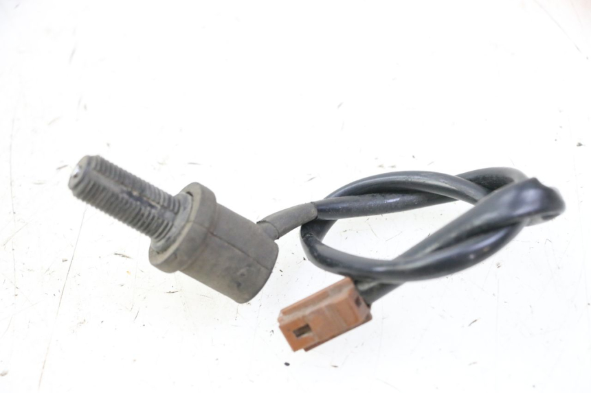 photo de ACHTERREMLICHTSCHAKELAAR YAMAHA TDM ABS 900 (2002 - 2014) - Zoom op gebruiksstaat