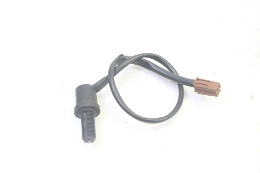 photo de ACHTERREMLICHTSCHAKELAAR YAMAHA TDM ABS 900 (2002 - 2014) - Zoom op gebruiksstaat