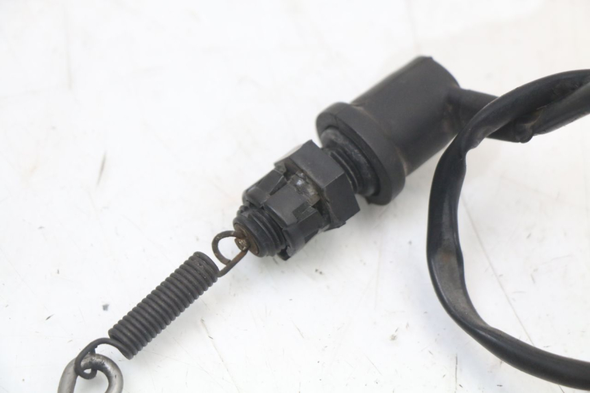 photo de ACHTERREMLICHTSCHAKELAAR YAMAHA TDR DELTABOX 125 (1997 - 2003) - Zoom op gebruiksstaat