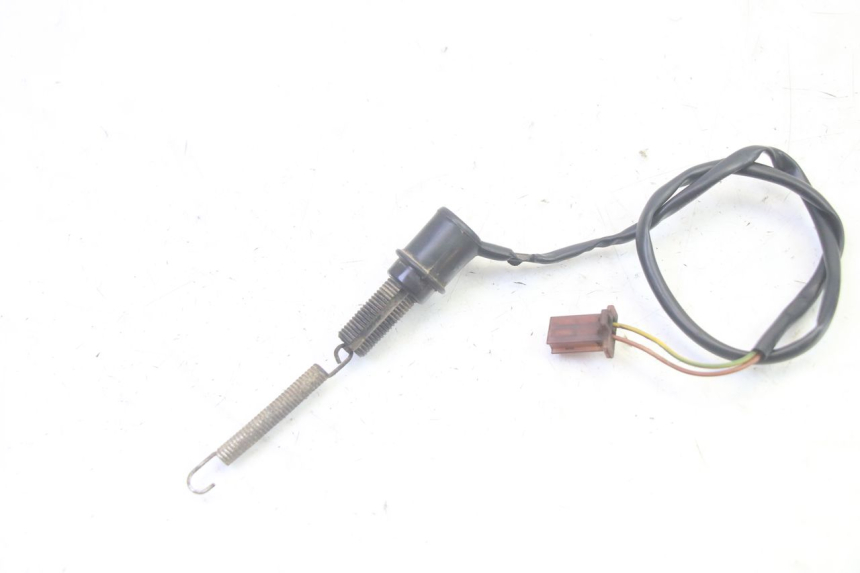 photo de ACHTERREMLICHTSCHAKELAAR YAMAHA TZR 50 (2008 - 2016) - Zoom op gebruiksstaat