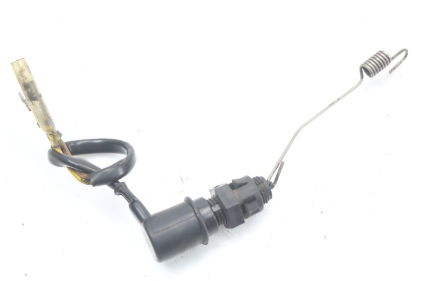 photo de ACHTERREMLICHTSCHAKELAAR YAMAHA XJ F 900 (1983 - 1994) - Zoom op gebruiksstaat