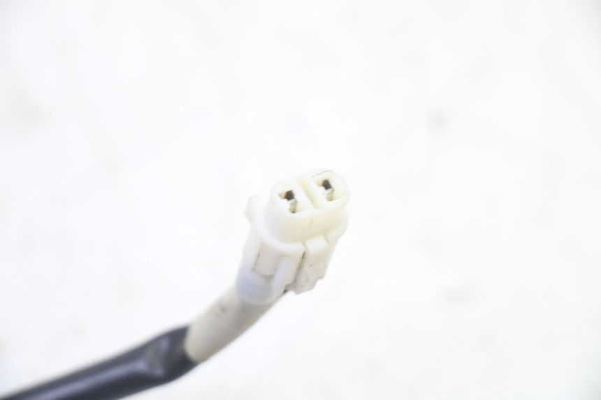 photo de ACHTERREMLICHTSCHAKELAAR YAMAHA XJ6 ABS 600 (2008 - 2016) - Technische close-up