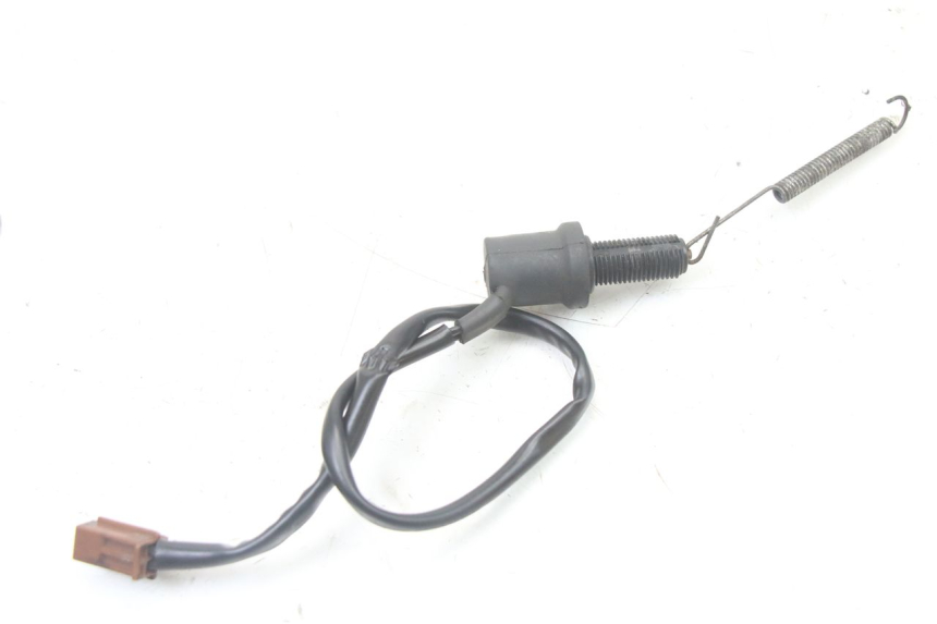 photo de ACHTERREMLICHTSCHAKELAAR YAMAHA FZS FAZER 600 (2001 - 2003) - Zoom op gebruiksstaat