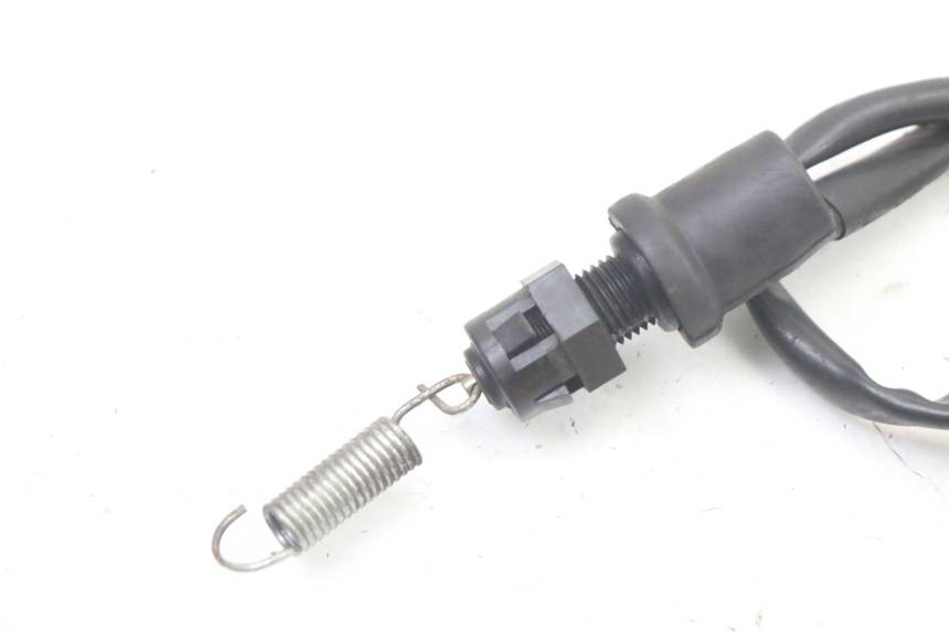 photo de ACHTERREMLICHTSCHAKELAAR YAMAHA XJ6 600 (2008 - 2016) - Zoom op gebruiksstaat