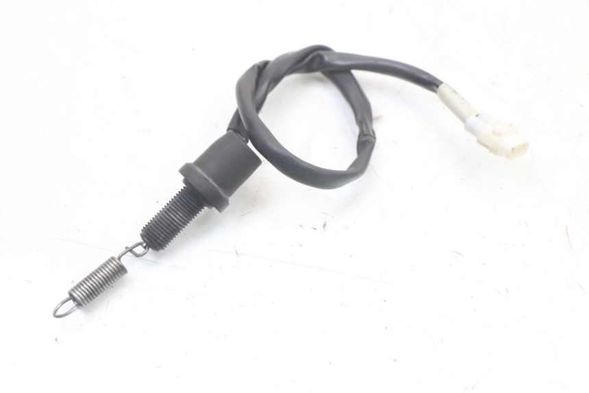 photo de ACHTERREMLICHTSCHAKELAAR YAMAHA XJ6 ABS 600 (2008 - 2016) - Detail van het onderdeel