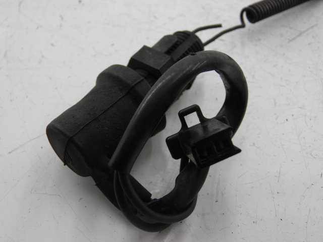 photo de ACHTERREMLICHTSCHAKELAAR YAMAHA XJR 1300 (1998 - 2002) - Detail van het onderdeel