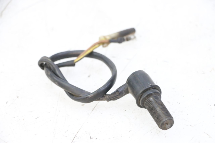 photo de ACHTERREMLICHTSCHAKELAAR YAMAHA XV VIRAGO 535 (1988 - 2004) - Detail van het onderdeel