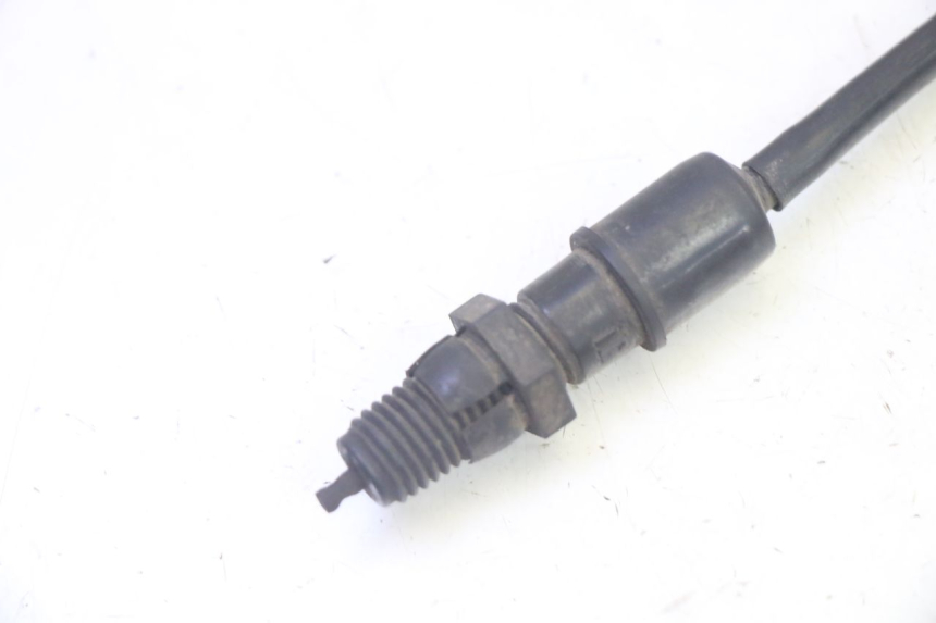 photo de ACHTERREMLICHTSCHAKELAAR KYMCO ZING 125 (1997 - 2003) - Detail van het onderdeel