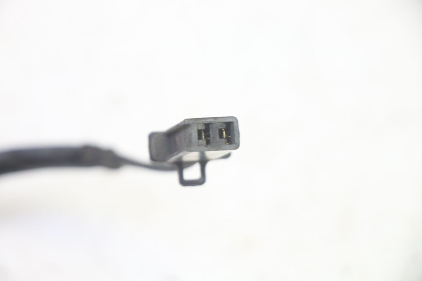 photo de ACHTERREMLICHTSCHAKELAAR KYMCO ZING 125 (1997 - 2003) - Andere kijkhoek