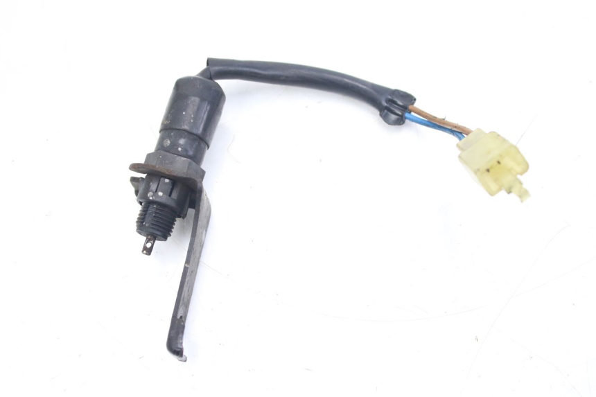 photo de ACHTERREMLICHTSCHAKELAAR KAWASAKI ZZR 600 (1995 - 2004) - Zoom op gebruiksstaat