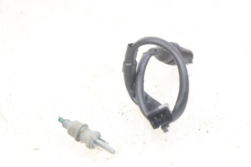 photo de STOPLICHTSCHAKELAAR YAMAHA BW'S EASY 50 (2013 - 2016) - Detail van het onderdeel