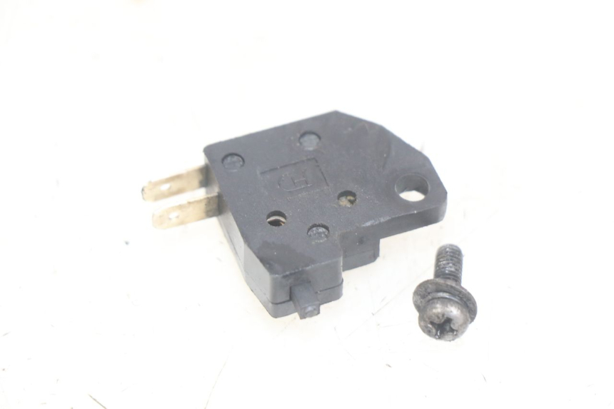 photo de RECHTS REMLICHTSCHAKELAAR KYMCO AGILITY 4T 50 (2005 - 2018) - Hoofdaanzicht