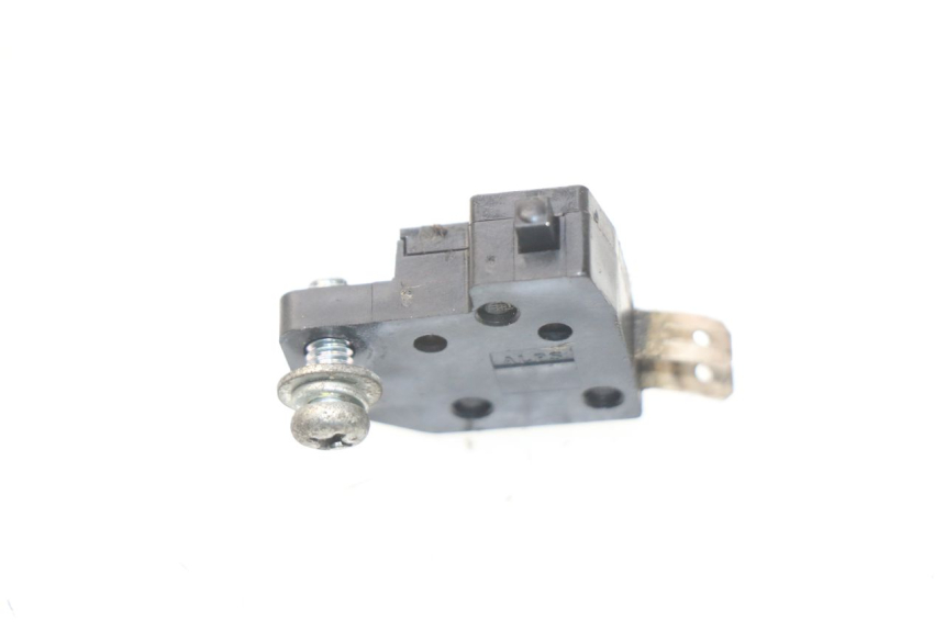 photo de RECHTS REMLICHTSCHAKELAAR MV AGUSTA BRUTALE R WALLY 910 (2008 - 2008) - Detail van het onderdeel