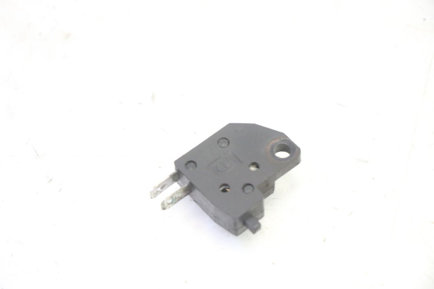 photo de RECHTS REMLICHTSCHAKELAAR ORCAL CAVARO 4T 50 (2019 - 2023) - Detail van het onderdeel