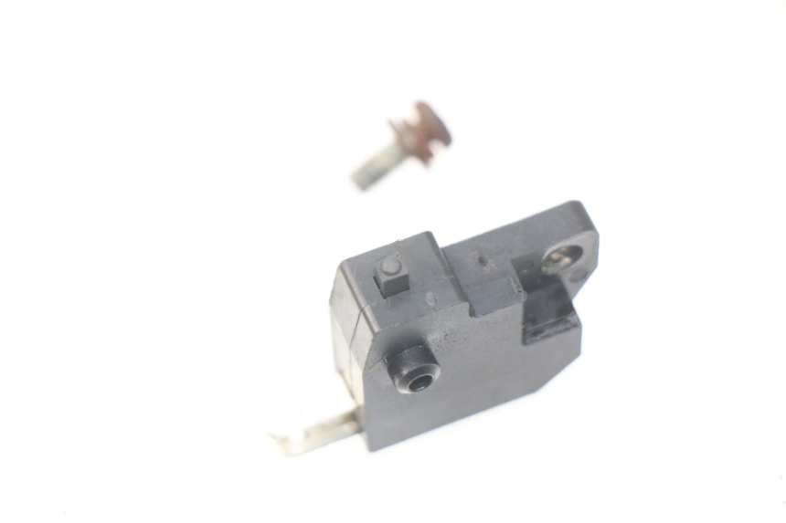 photo de RECHTS REMLICHTSCHAKELAAR SYM CROX 4T 50 (2016 - 2023) - Detail van het onderdeel