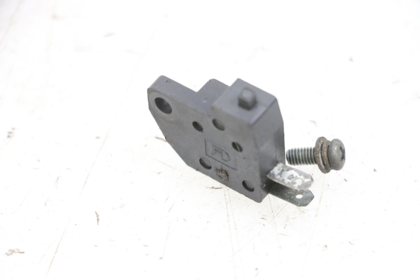 photo de RECHTS REMLICHTSCHAKELAAR SYM CROX 4T 50 (2016 - 2023) - Detail van het onderdeel