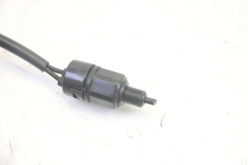 photo de RECHTS REMLICHTSCHAKELAAR PIAGGIO FLY 4T 50 (2013 - 2017) - Detail van het onderdeel