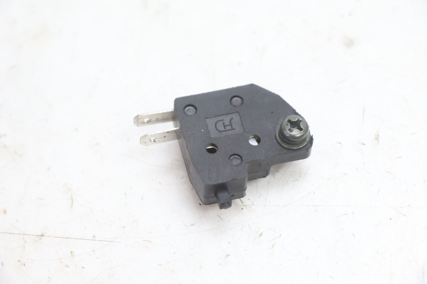 photo de RECHTS REMLICHTSCHAKELAAR EUROCKA GTR 50 (2007 - 2017) - Detail van het onderdeel