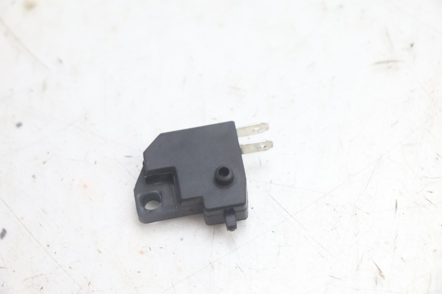 photo de RECHTS STOPLICHTSCHAKELAAR JM MOTORS R-MAX TECH 50 (2024 - 2026) - Detail van het onderdeel