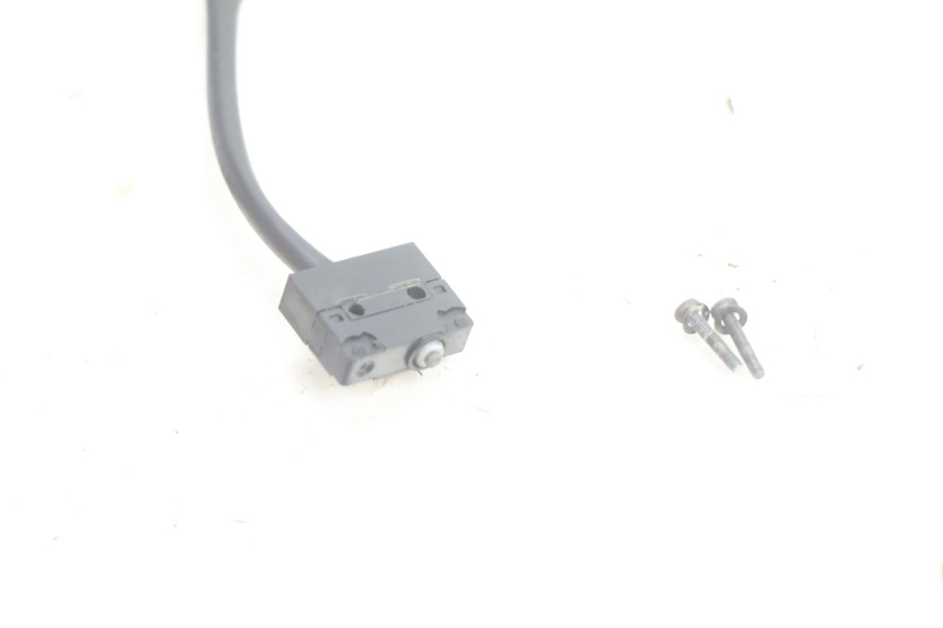 photo de RECHTS REMLICHTSCHAKELAAR PEUGEOT SATELIS 125 (2006 - 2009) - Detail van het onderdeel