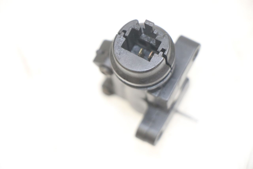 photo de RECHTS REMLICHTSCHAKELAAR YAMAHA XJN DIVERSION 600 (2000 - 2003) - Detail van het onderdeel