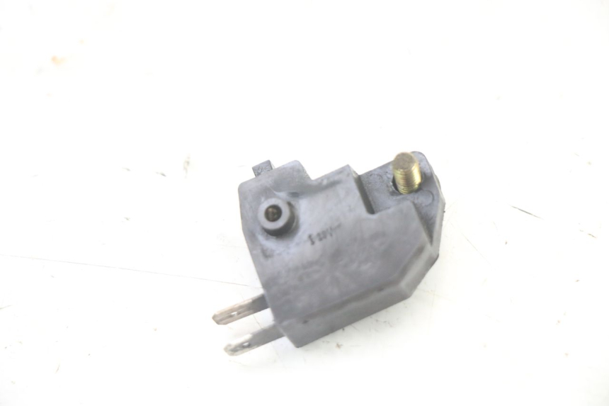 photo de RECHTS REMLICHTSCHAKELAAR YAMAHA FZS FAZER 600 (2001 - 2003) - Zoom op gebruiksstaat