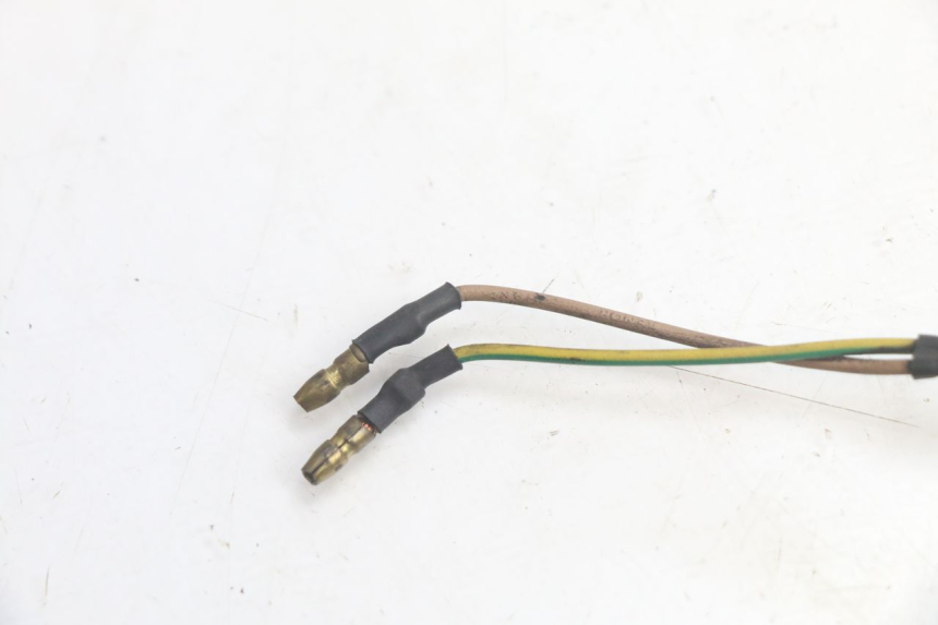 photo de RECHTS STOPLICHTSCHAKELAAR YAMAHA YP MAJESTY 125 (1998 - 2001) - Detail van het onderdeel