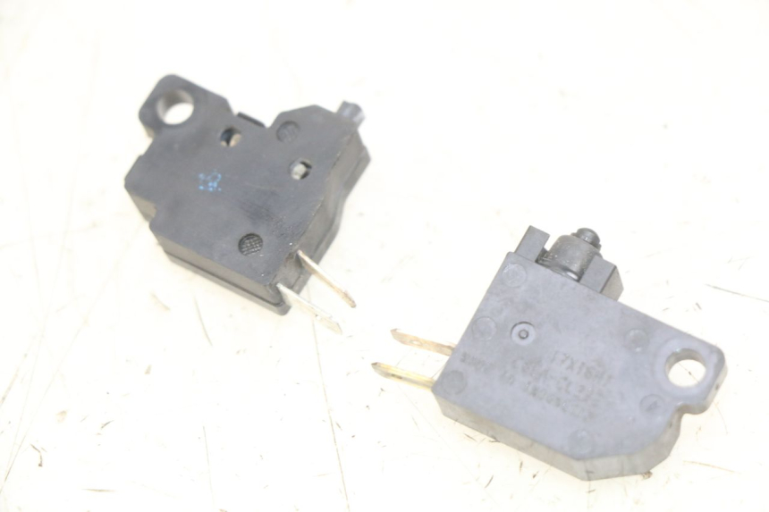 photo de STOPLICHTSCHAKELAAR YAMAHA D'ELIGHT DELIGHT 125 (2017 - 2020) - Zoom op gebruiksstaat