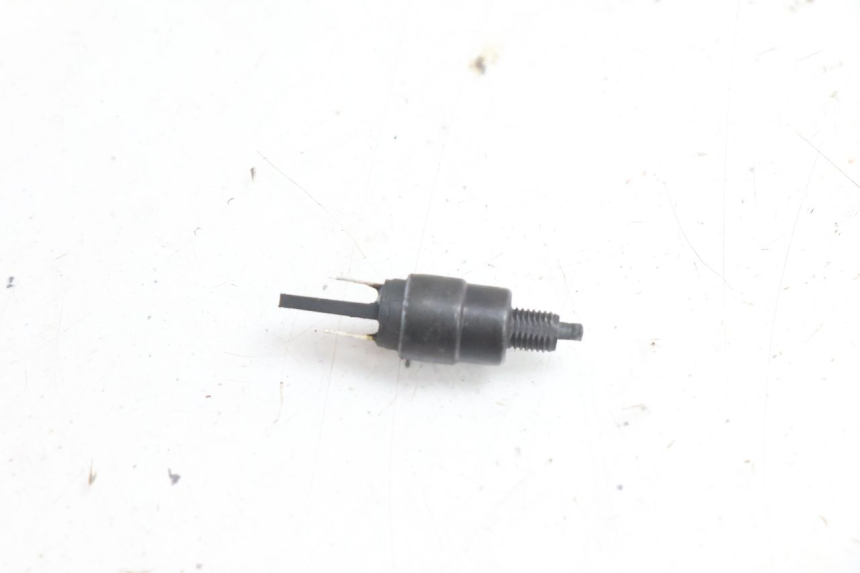 photo de LINKER REMLICHTSCHAKELAAR PEUGEOT KISBEE 2T 50 (2010 - 2017) - Detail van het onderdeel