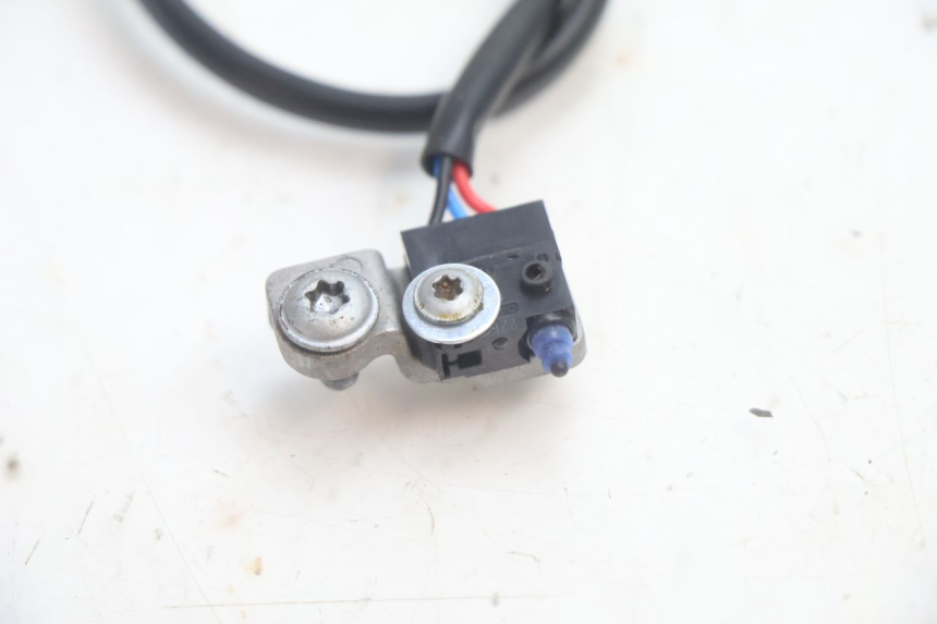 photo de LINKER REMLICHTSCHAKELAAR PIAGGIO MP3 HPE 530 (2022 - 2026) - Technische close-up