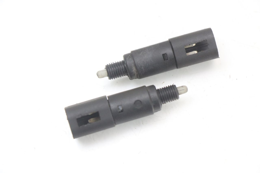 photo de STOPLICHTSCHAKELAAR PIAGGIO LIBERTY 4T 50 (2004 - 2008) - Hoofdaanzicht