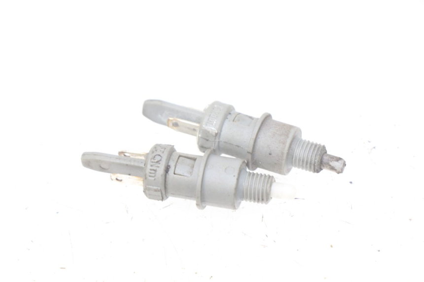 photo de STOPLICHTSCHAKELAAR PEUGEOT LUDIX 50 (2008 - 2017) - Hoofdaanzicht