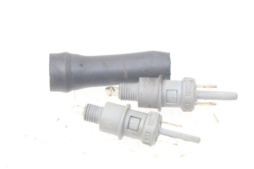 photo de STOPLICHTSCHAKELAAR PEUGEOT LUDIX 50 (2005 - 2007) - Hoofdaanzicht