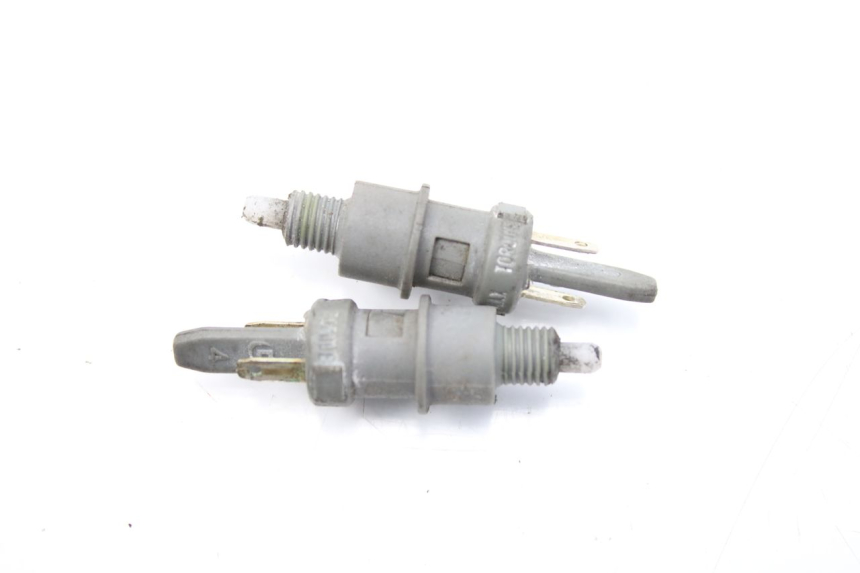 photo de STOPLICHTSCHAKELAAR PEUGEOT LUDIX 50 (2008 - 2017) - Hoofdaanzicht