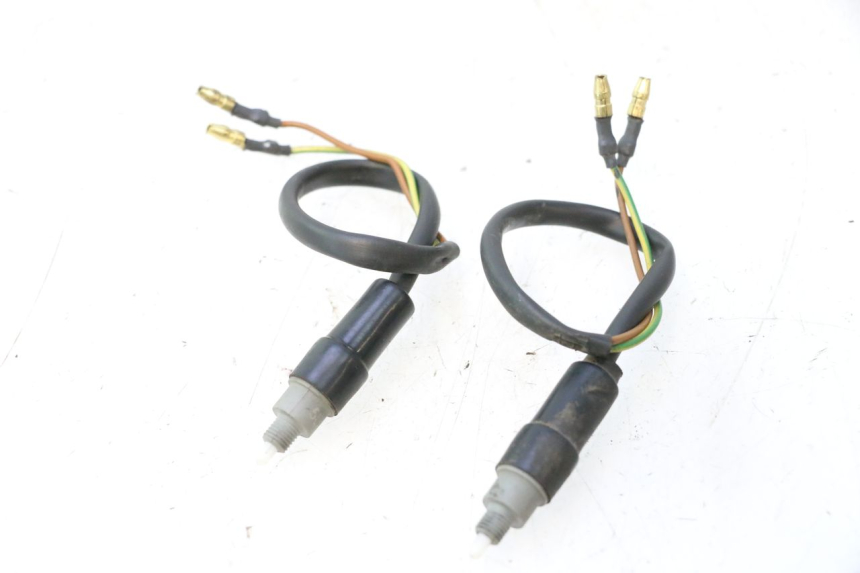 photo de STOPLICHTSCHAKELAAR MBK MACH G AC 50 (2002 - 2014) - Hoofdaanzicht