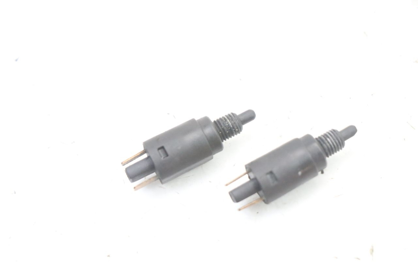 photo de STOPLICHTSCHAKELAAR MBK BOOSTER NEXT GENERATION 50 (1995 - 1998) - Detail van het onderdeel