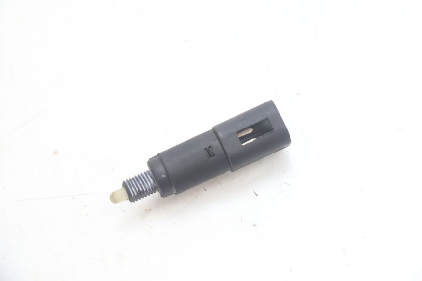 photo de STOPLICHTSCHAKELAAR PIAGGIO MP3 HPE 530 (2022 - 2026) - Hoofdaanzicht