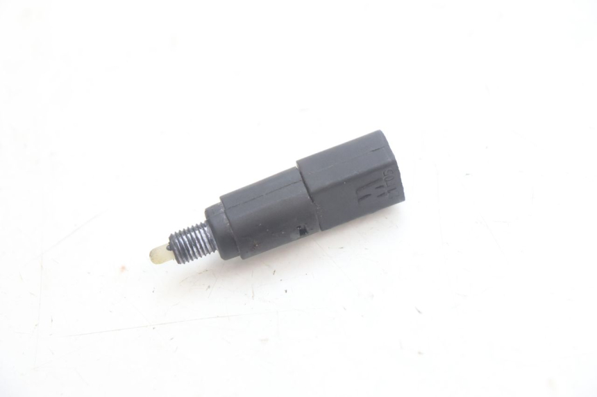 photo de STOPLICHTSCHAKELAAR PIAGGIO MP3 HPE 530 (2022 - 2026) - Zoom op gebruiksstaat