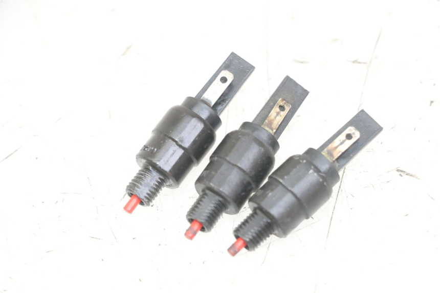 photo de STOPLICHTSCHAKELAAR PIAGGIO MP3 LT 300 (2010 - 2016) - Hoofdaanzicht
