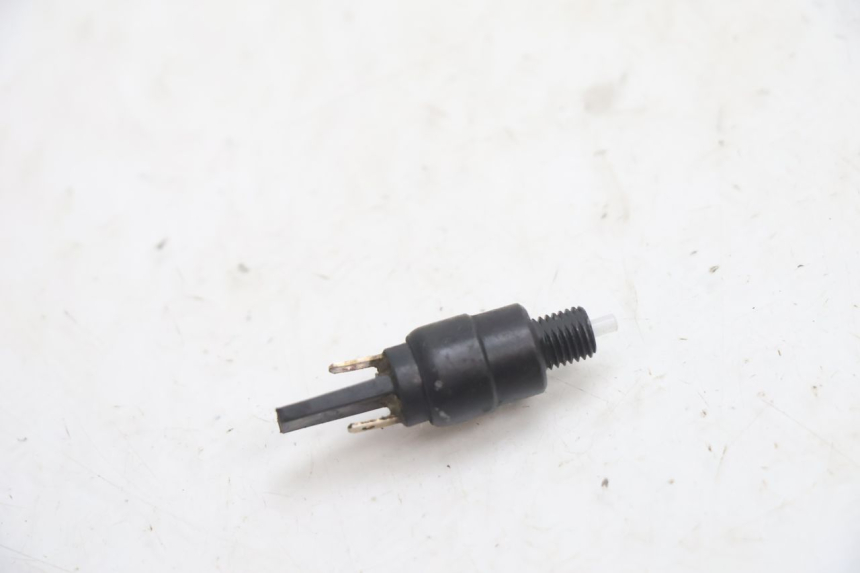 photo de STOPLICHTSCHAKELAAR PIAGGIO MP3 LT 300 (2010 - 2016) - Detail van het onderdeel