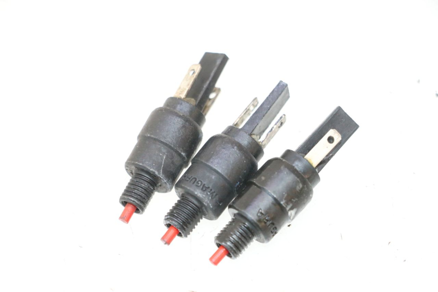 photo de STOPLICHTSCHAKELAAR PIAGGIO MP3 500 (2016 - 2018) - Hoofdaanzicht